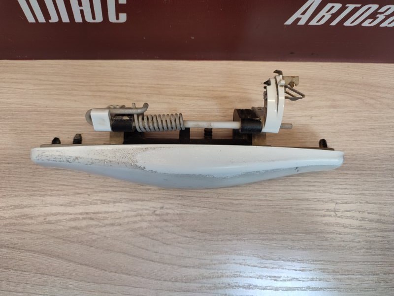 Ручка двери внешняя