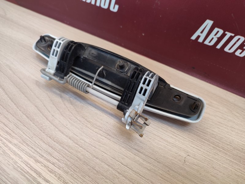 Ручка двери внешняя