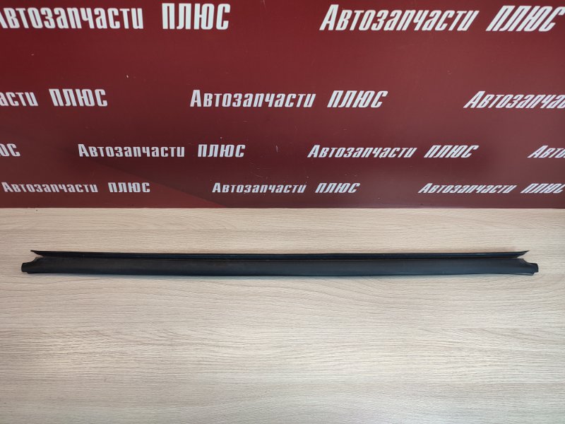 Уплотнитель стекла двери внутренний