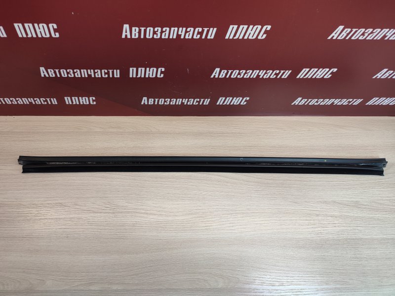 Уплотнитель стекла двери внутренний