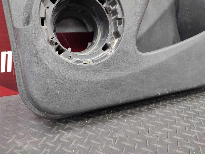 Обшивка боковой двери