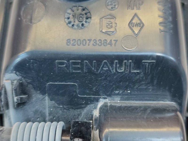 Внутренняя ручка     двери