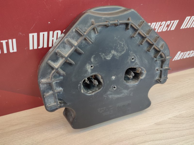 Кронштейн стеклоподъемника