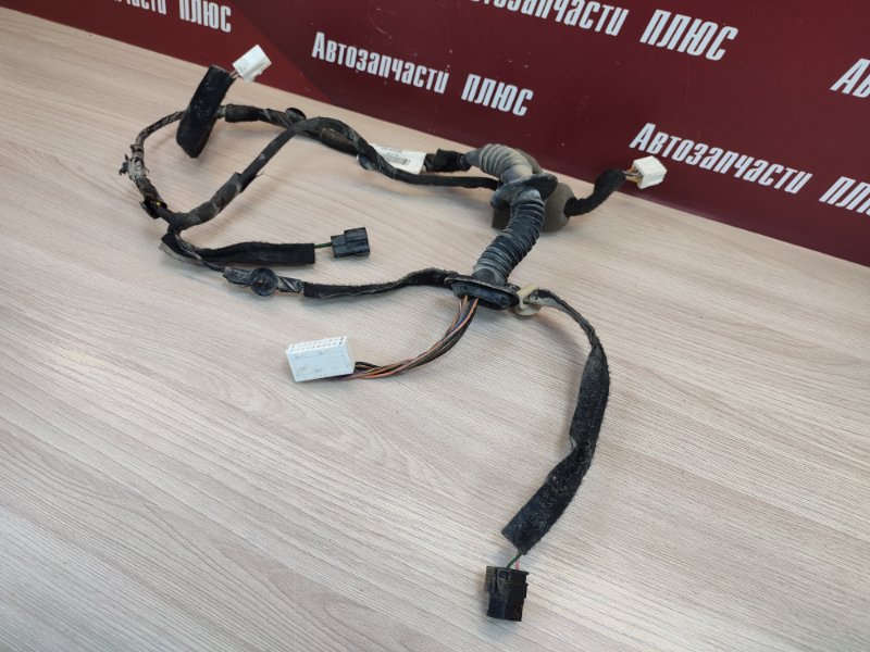 Проводка двери