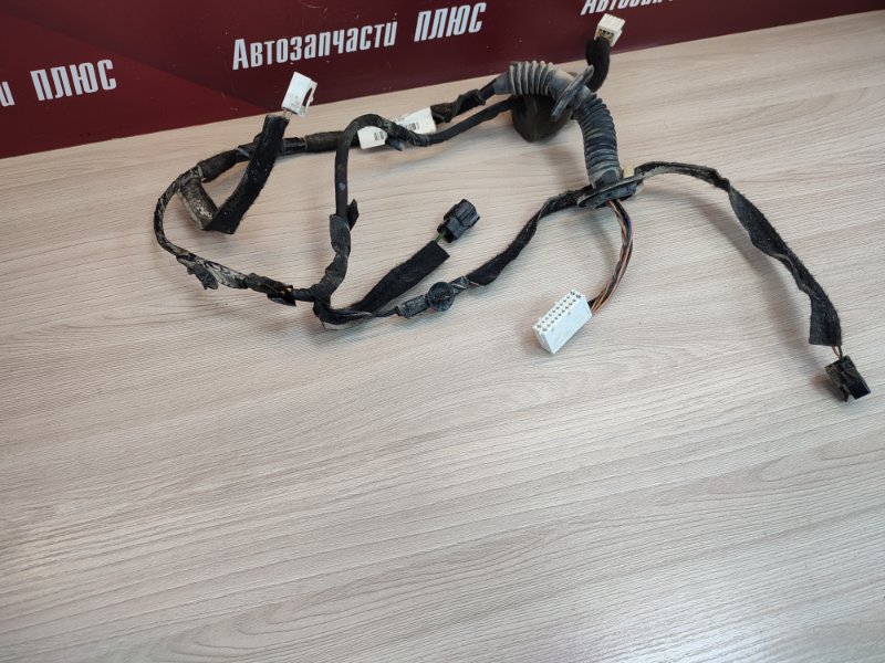 Проводка двери