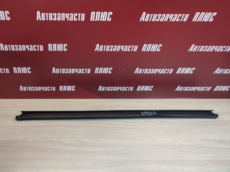 Уплотнитель стекла двери внутренний