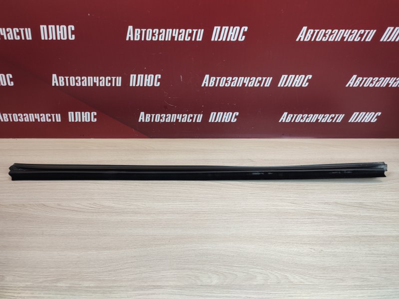 Уплотнитель стекла двери внутренний