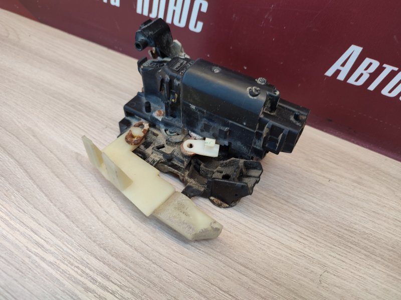 Замок      двери