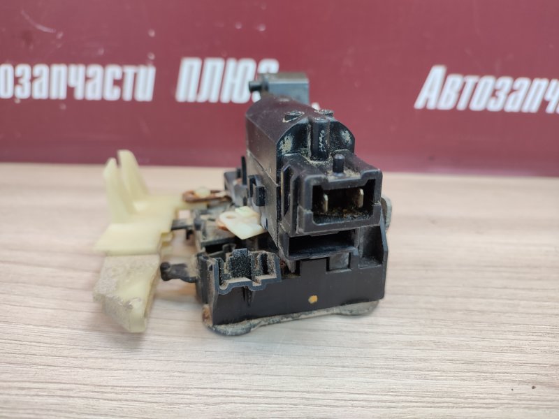 Замок      двери