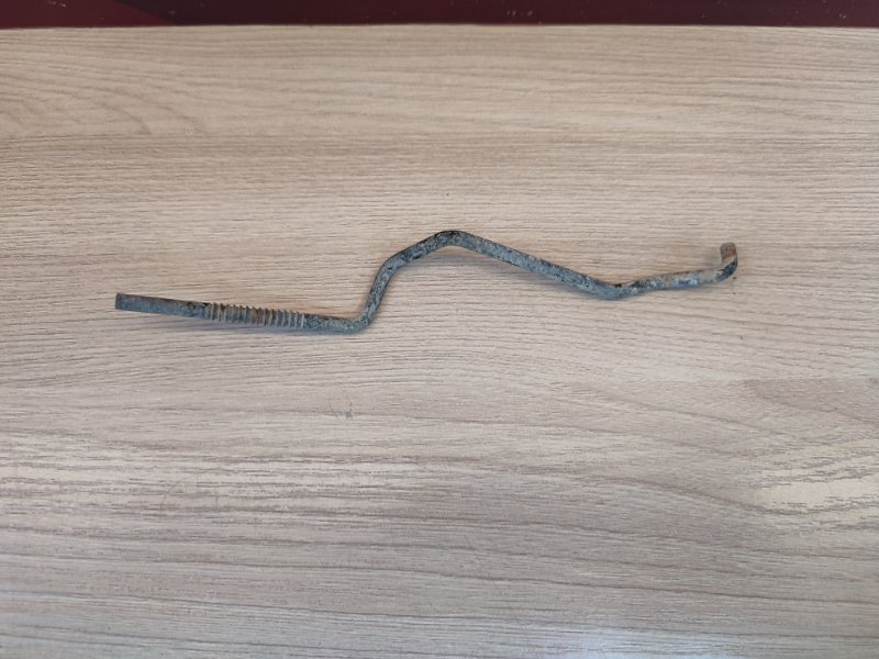 Тяга замка двери