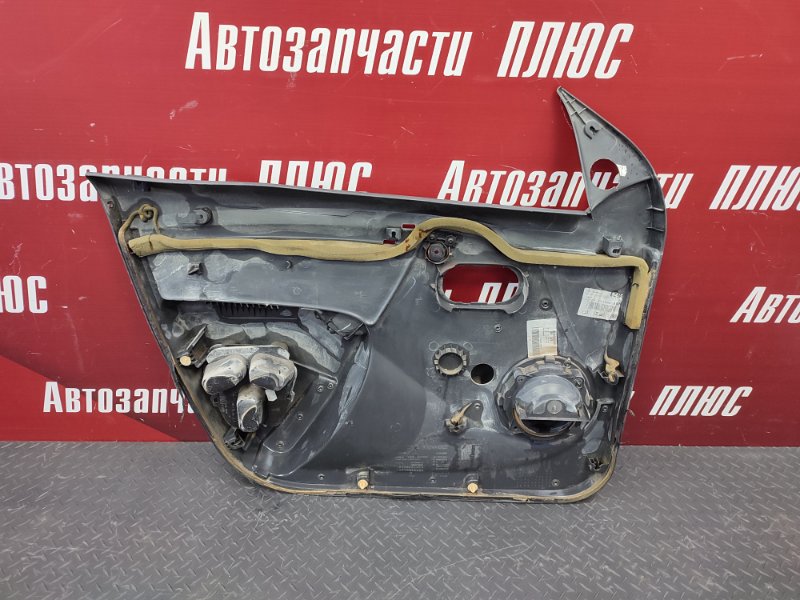 Обшивка боковой двери