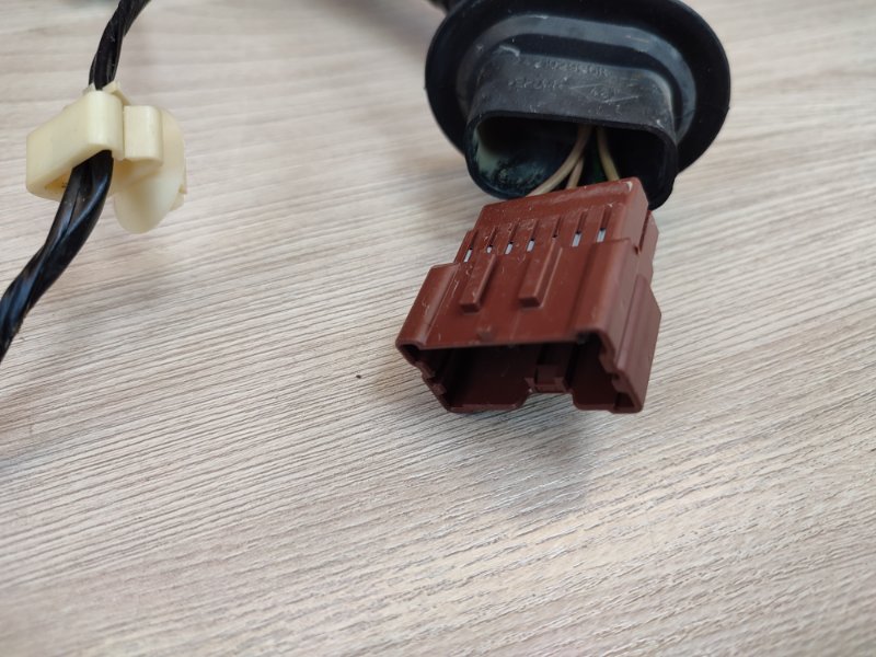 Проводка двери