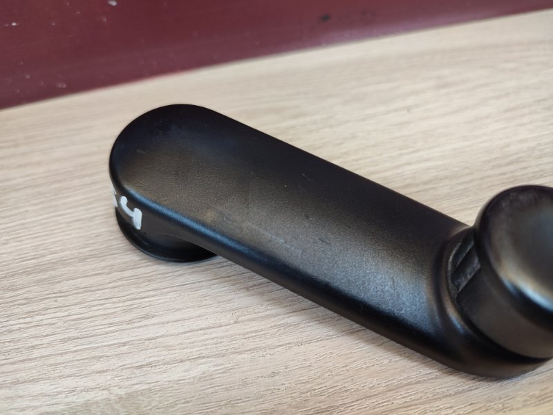 Ручка стеклоподъемника