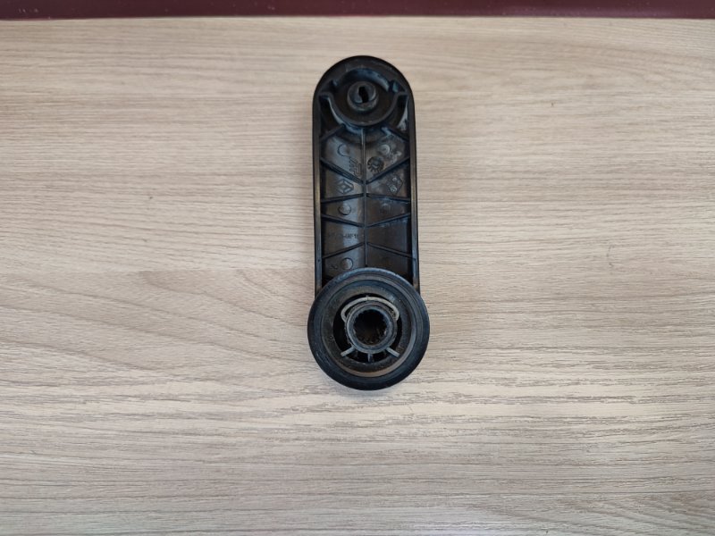 Ручка стеклоподъемника