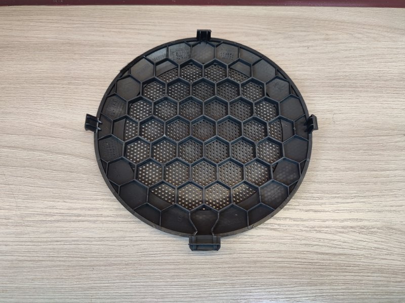 Крышка динамика