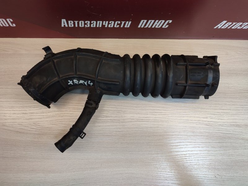 Патрубок воздушного фильтра