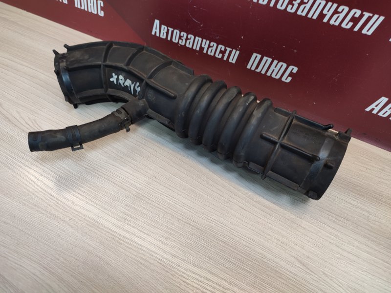 Патрубок воздушного фильтра