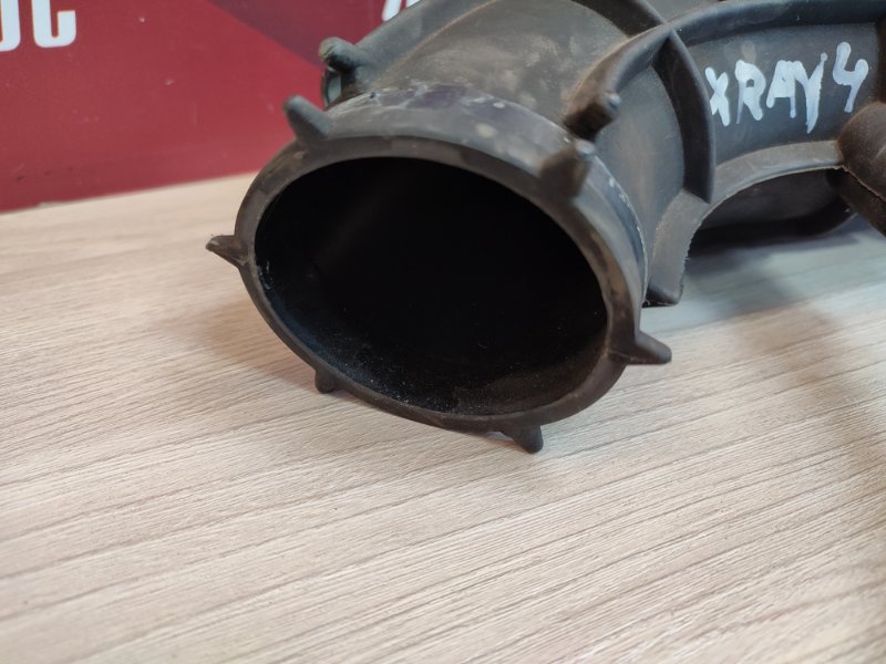 Патрубок воздушного фильтра