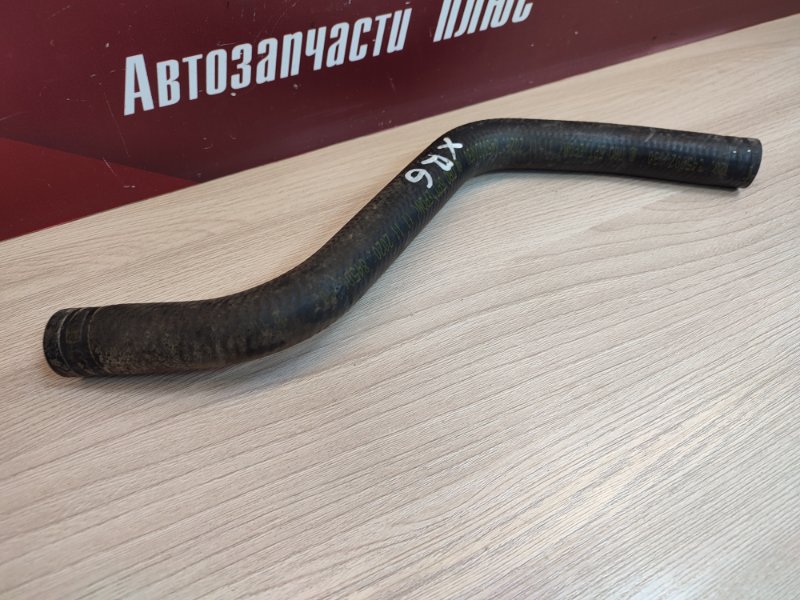 Патрубок радиатора