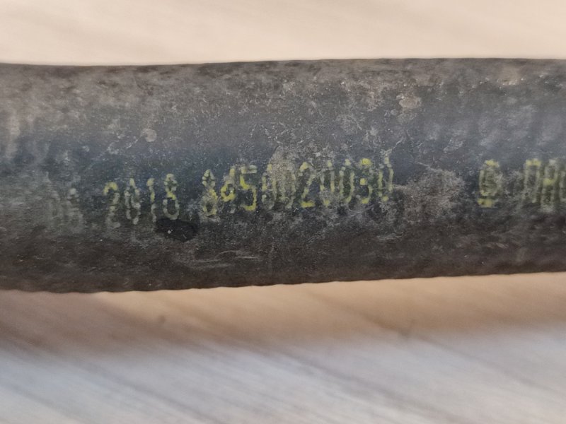 Патрубок радиатора