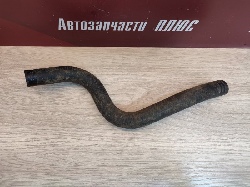 Патрубок отопителя