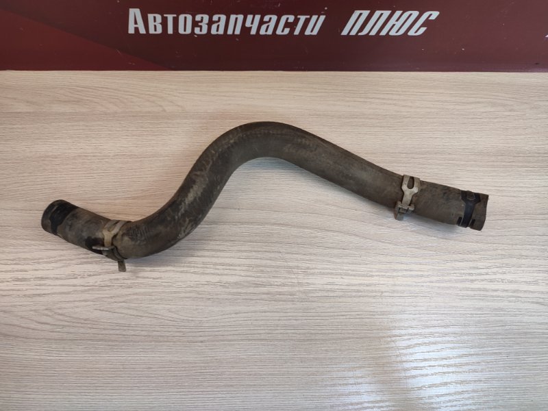 Патрубок отопителя