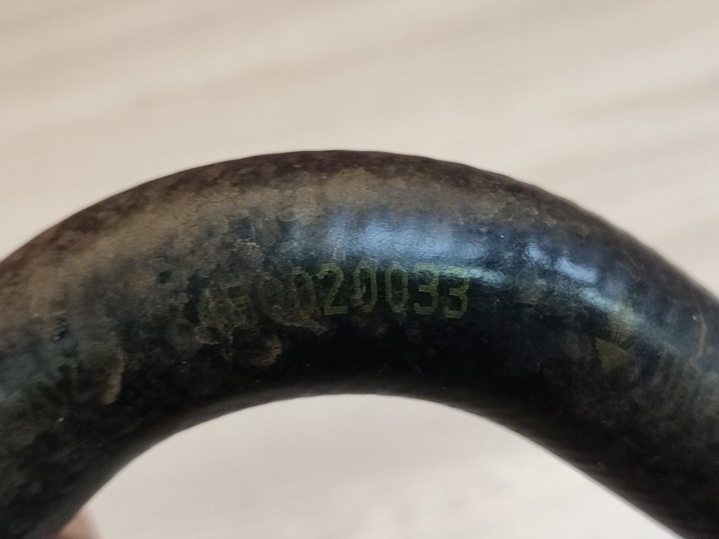 Патрубок отопителя