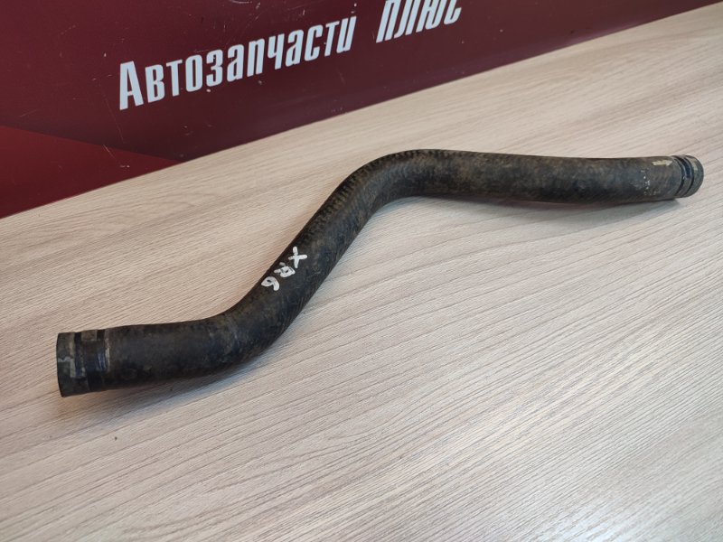 Патрубок отопителя