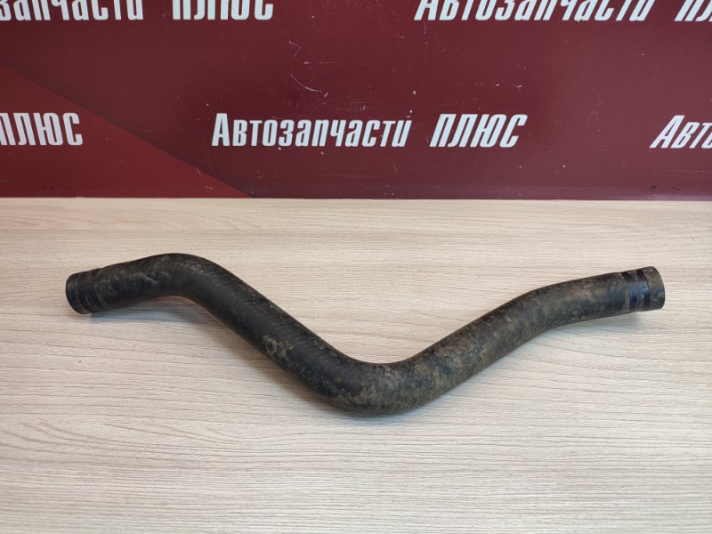 Патрубок отопителя