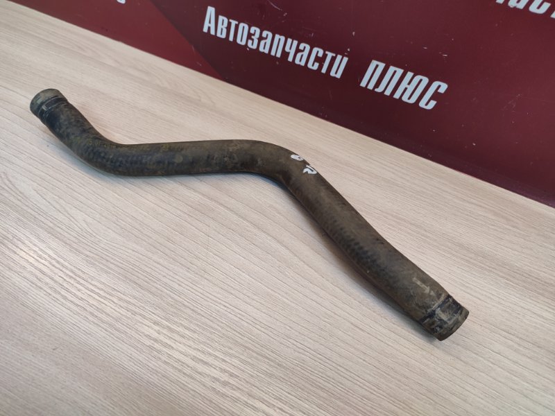 Патрубок отопителя