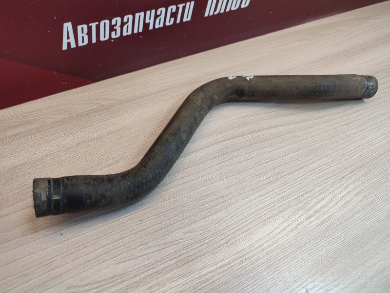 Патрубок отопителя