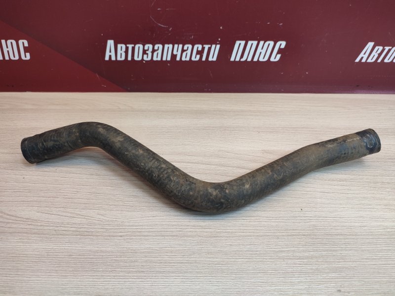 Патрубок отопителя