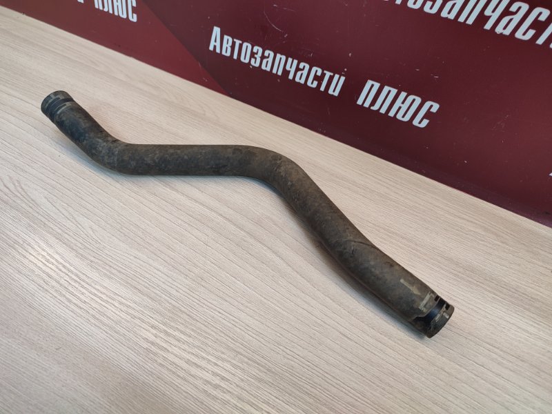 Патрубок отопителя