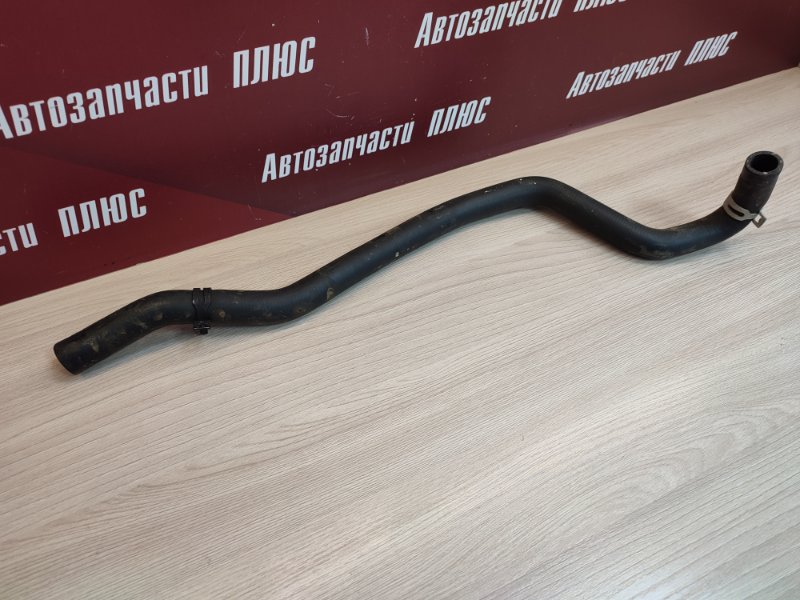 Патрубок отопителя