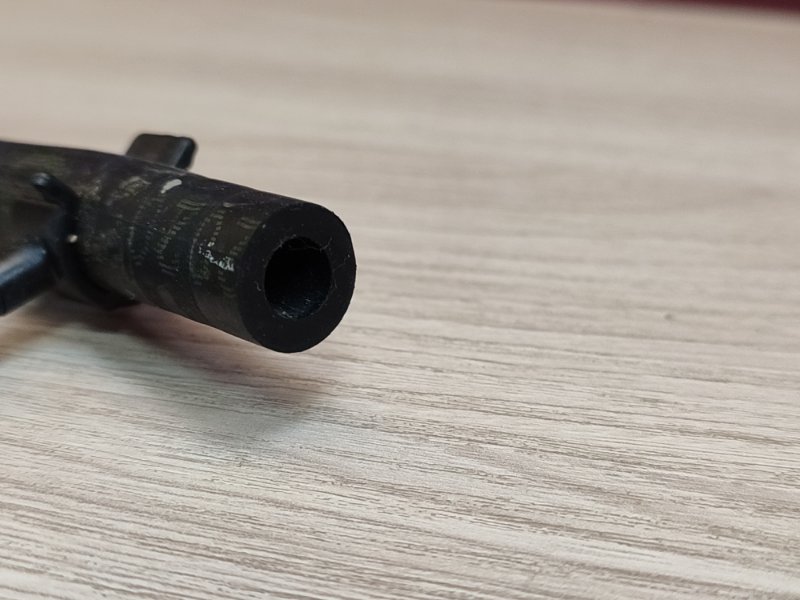 Шланг расширительного бачка