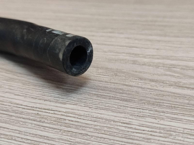 Шланг расширительного бачка