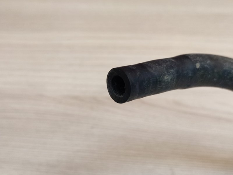 Патрубок радиатора