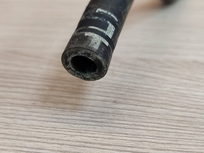 Патрубок радиатора