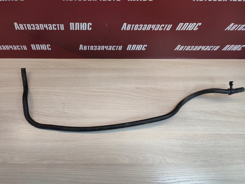 Патрубок радиатора