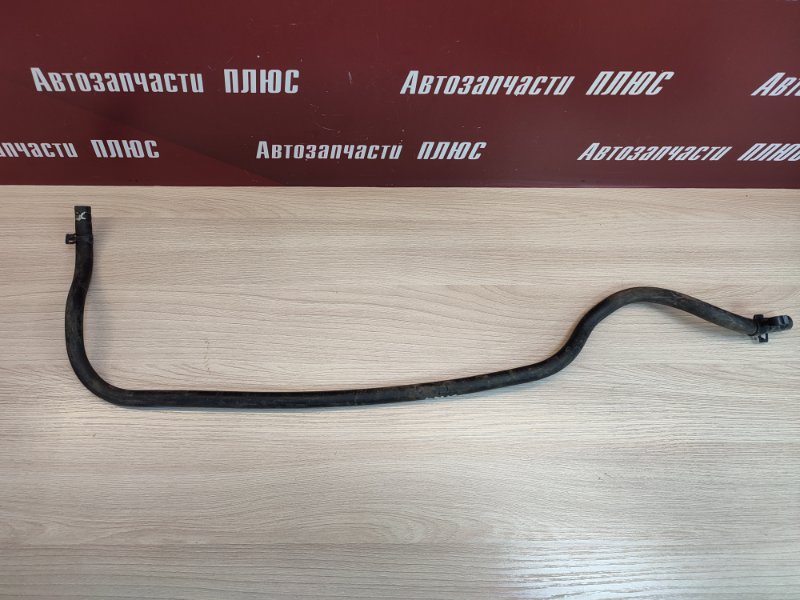 Патрубок радиатора