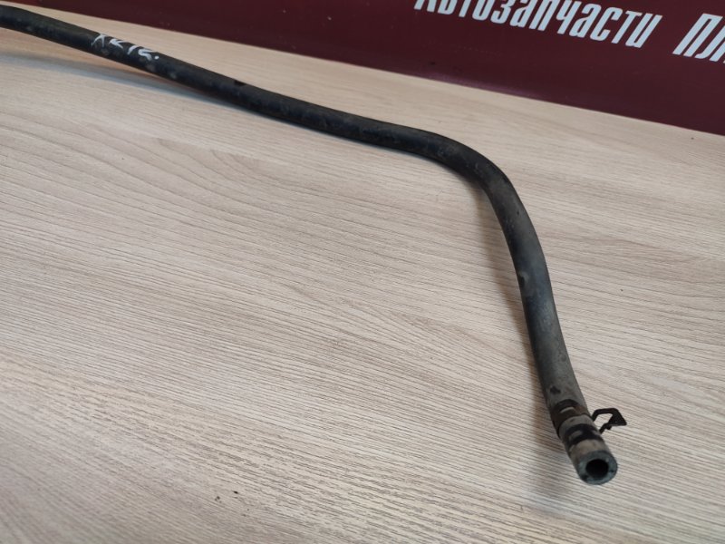 Патрубок радиатора