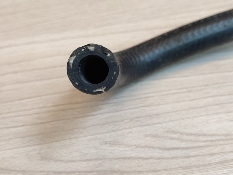 Шланг вакуумного усилителя