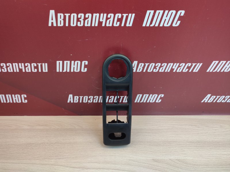 Накладка кнопки стеклоподъемника