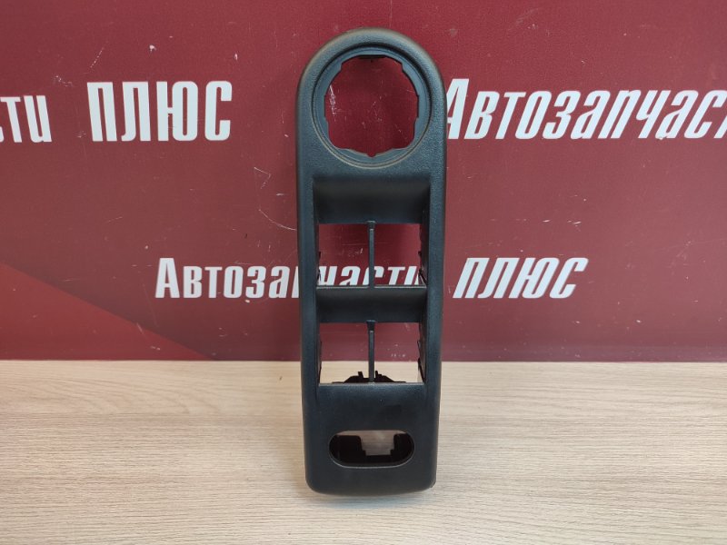 Накладка кнопки стеклоподъемника