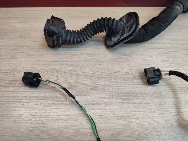 Проводка      двери