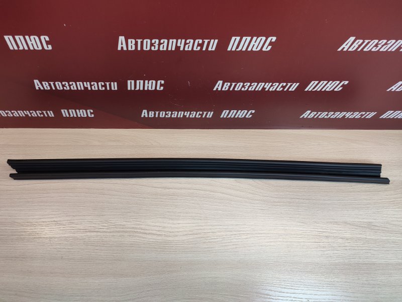 Уплотнитель стекла двери внутренний