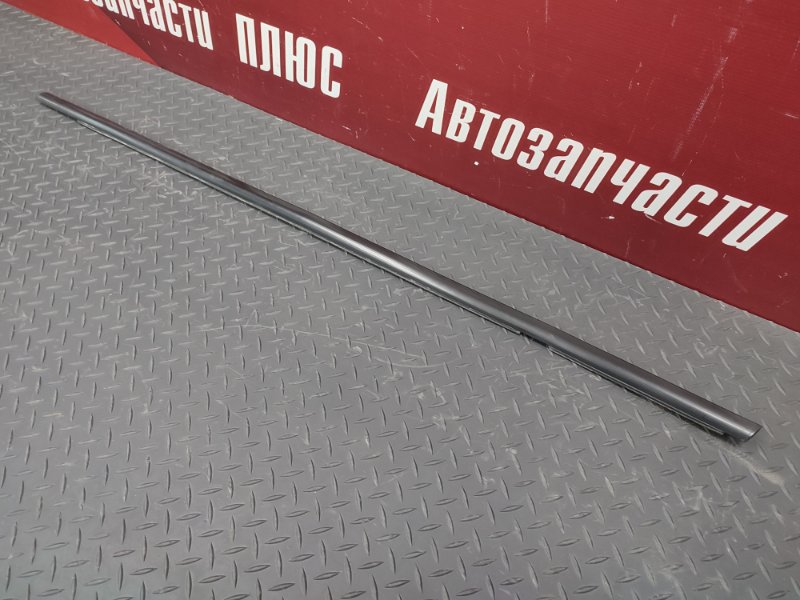 Уплотнитель стекла двери внешний