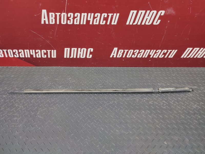 Уплотнитель стекла двери внешний