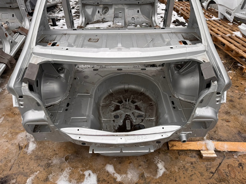 Задняя панель