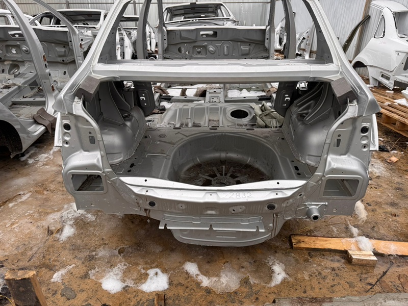 Задняя панель